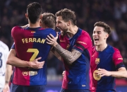 开云体育在线-包含巴萨客场大胜巴伦西亚：连续三场零封对手的词条