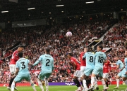 开云-伦敦德比曼联告捷，终结连败局面