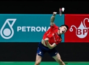 开云体育-日本队险胜马来西亚队，黄鸭组合扛起全队