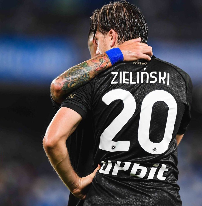 包含那不勒斯绝杀拉齐奥,保住前四席位的词条 包含那不勒斯绝杀拉齐奥,保住前四席位的词条