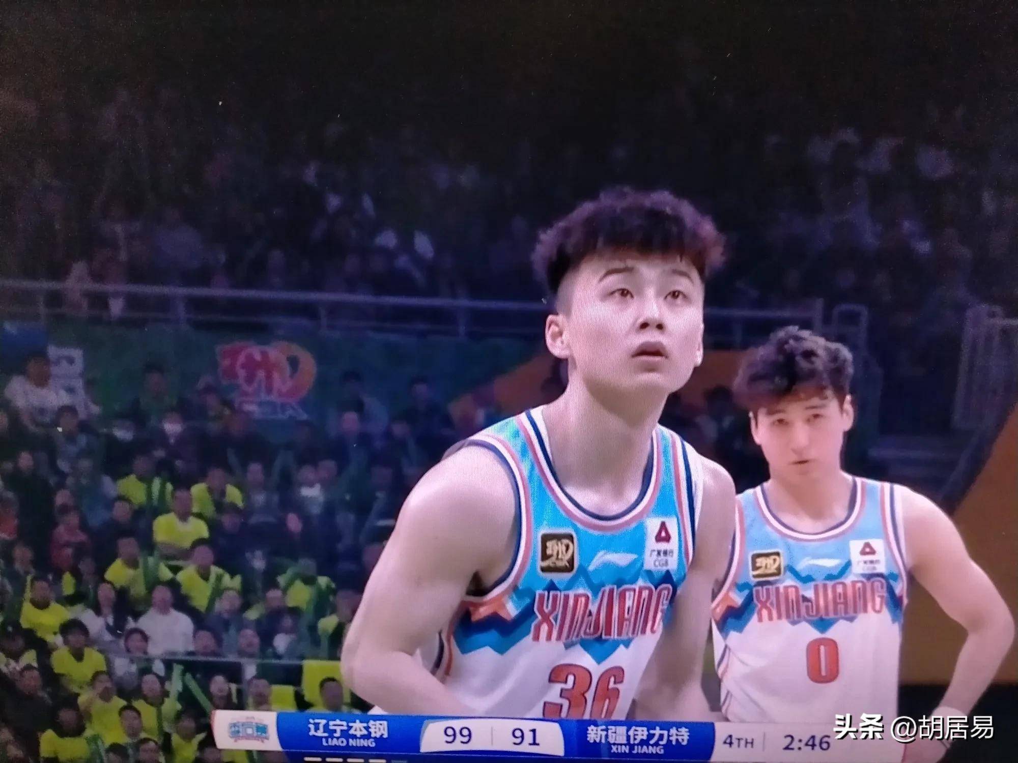 包含新疆男篮联赛表现抢眼，全队士气高涨的词条