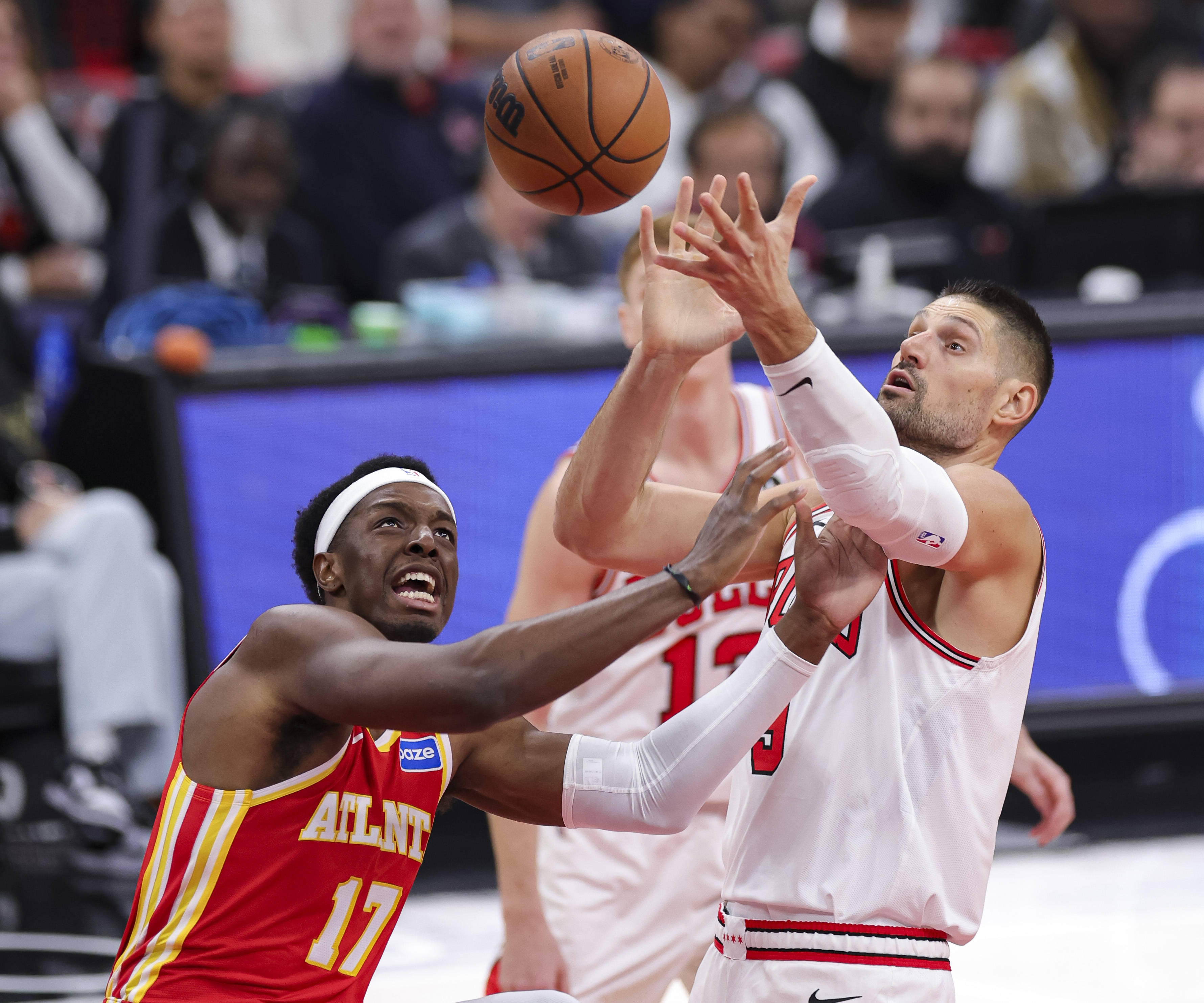 福建队碾压公牛，武切维奇统治全场的简单介绍