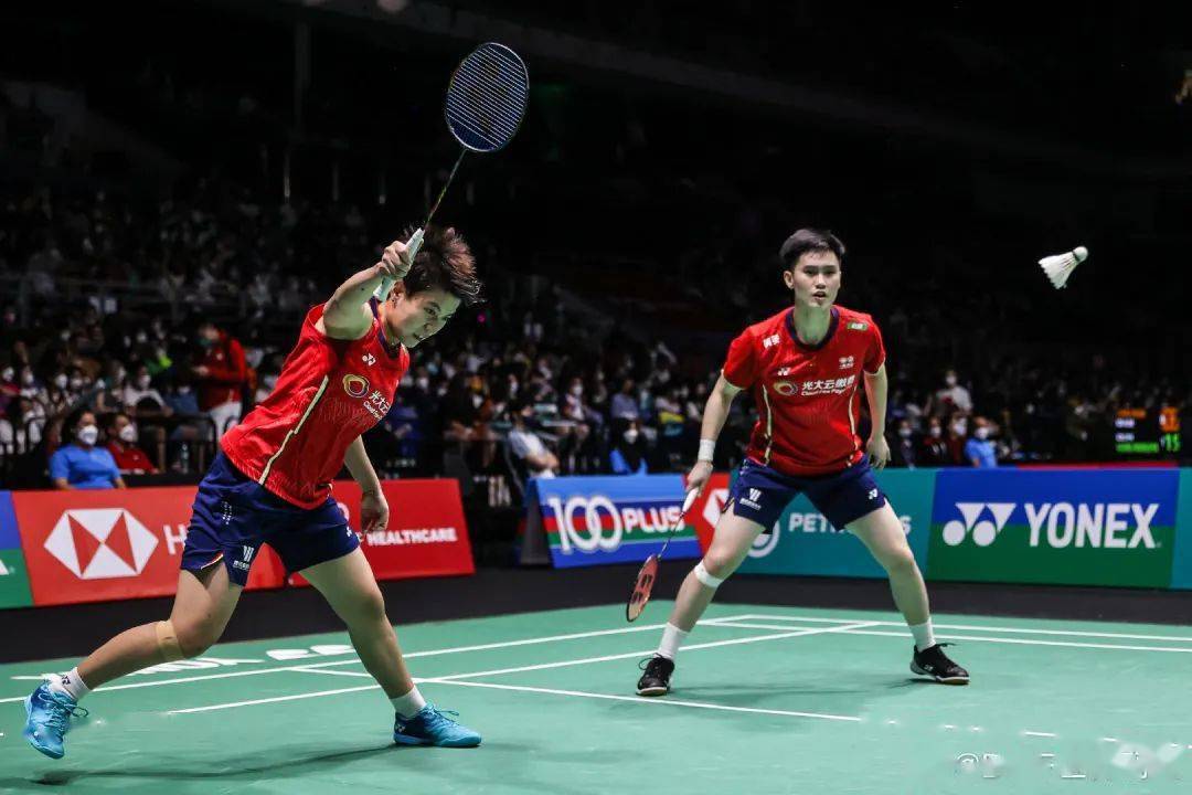 日本队险胜马来西亚队,黄鸭组合扛起全队 日本队险胜马来西亚队,黄鸭组合扛起全队