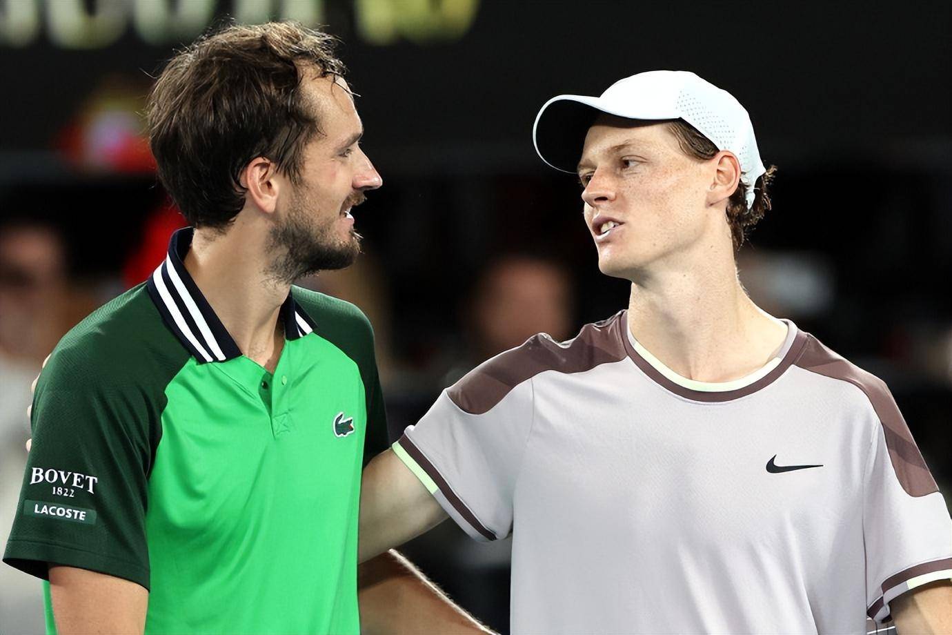 澳网险胜联合杯，梅德韦杰夫扛起全队