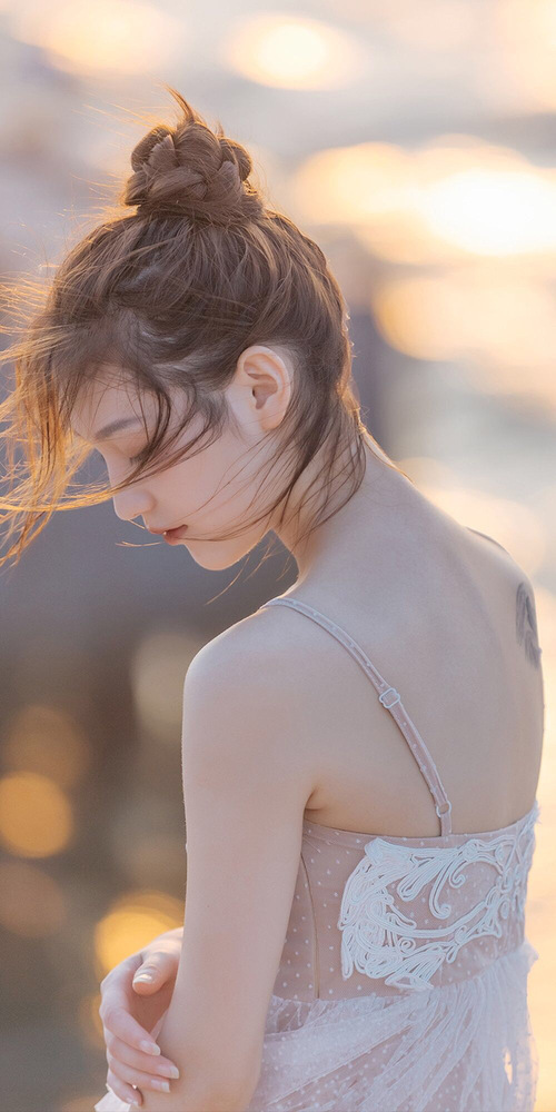 巴尔韦德的重剑，一场虚构对决如何照见足球的永恒矛盾